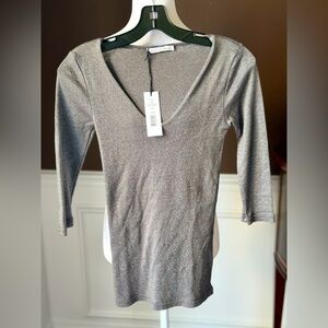 Michael Stars Cari Doubled Front Vee Tee Color Oxide Shine Size Small NWT